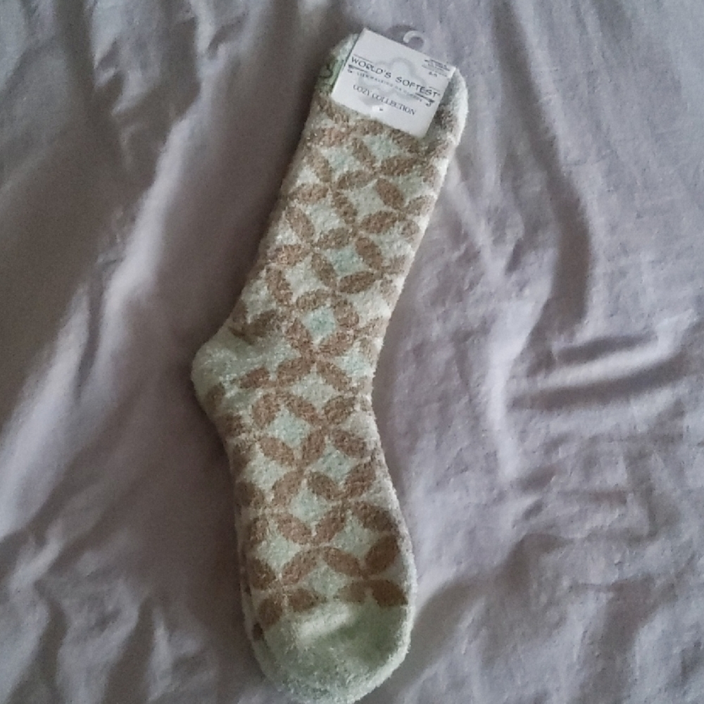 World's Softest cozy socks, 6-11